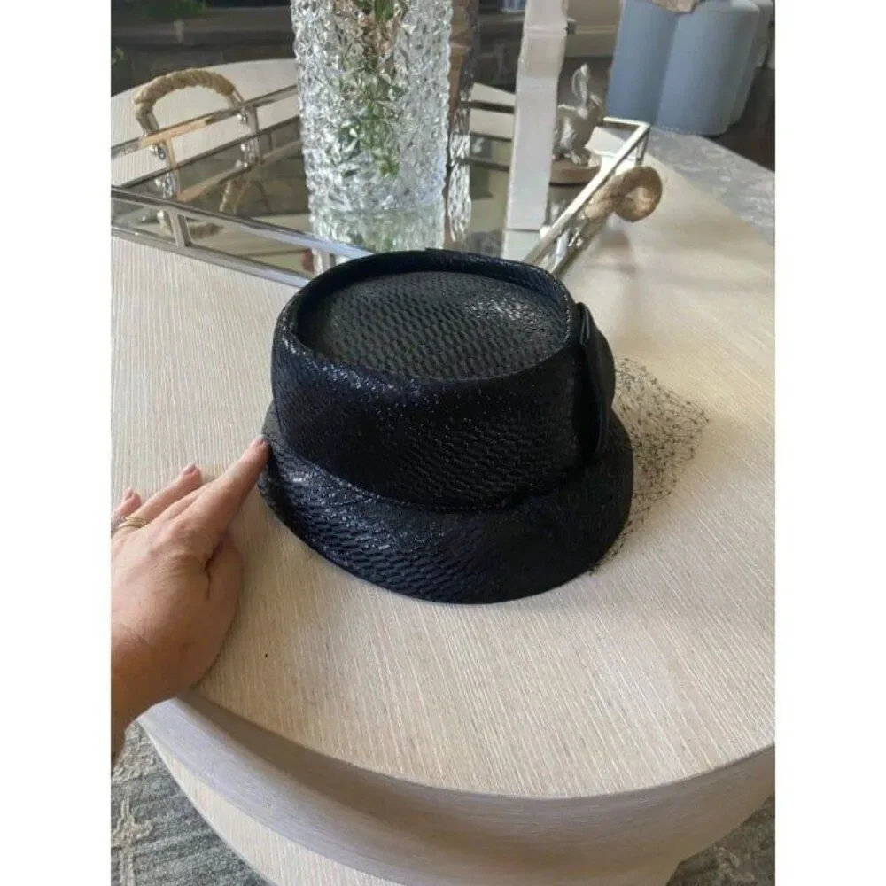 1950's-60's Black Hat with bow and netting